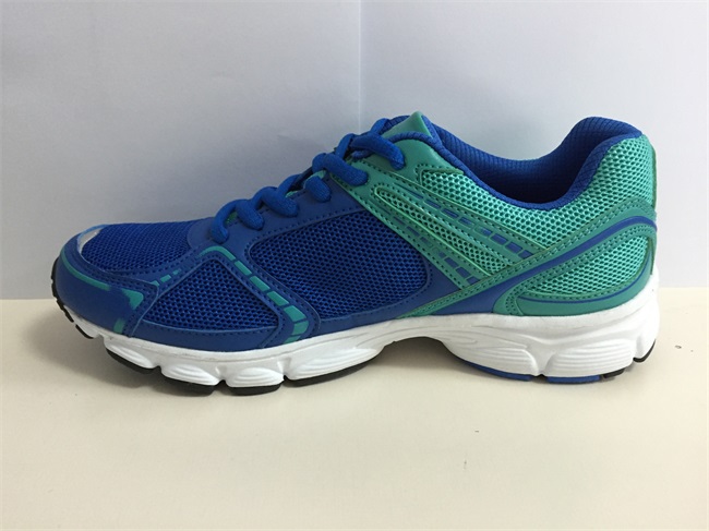 running shoes make in China