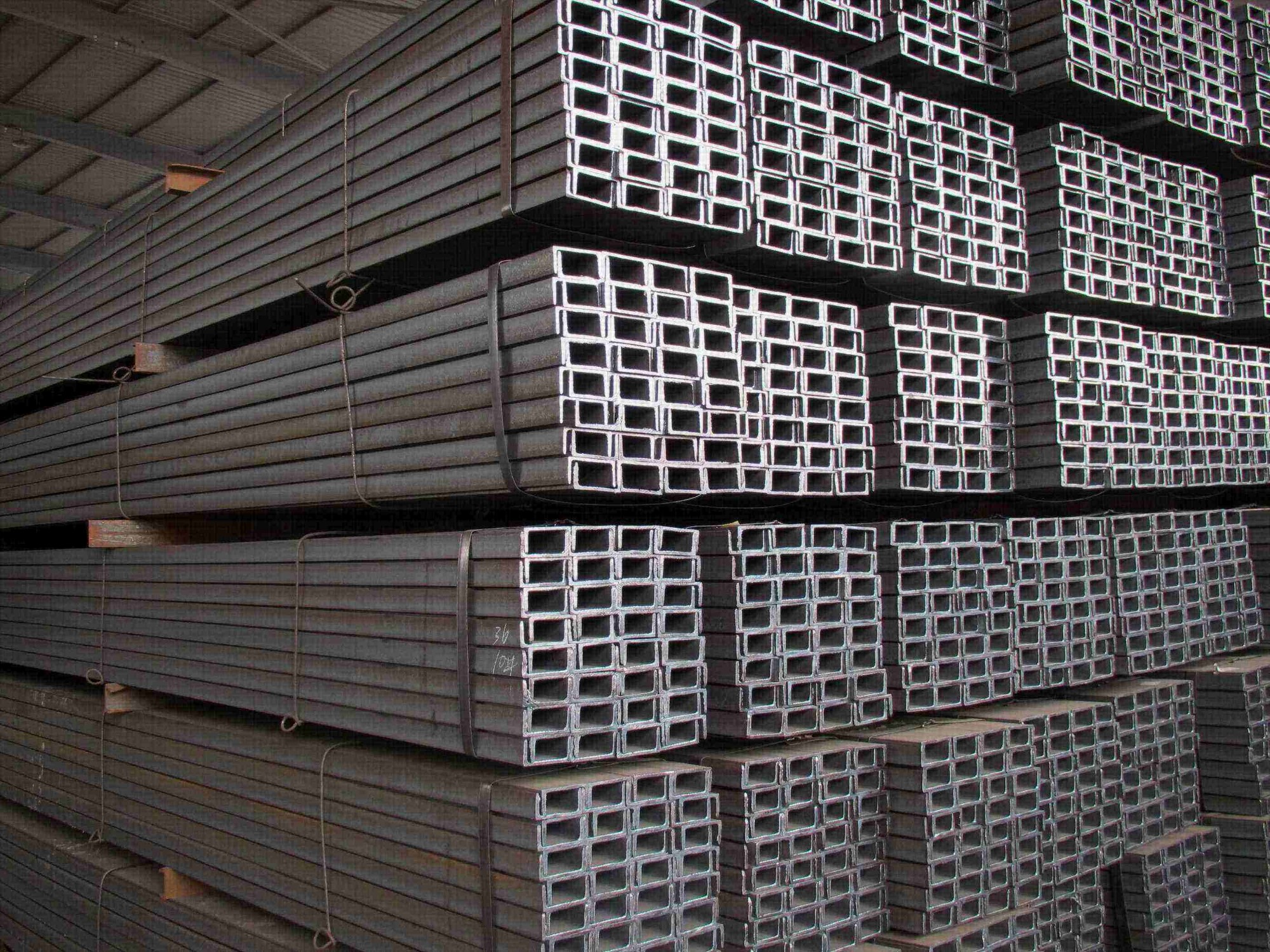 Channel Steel Manufacturers, Channel Steel Factory, Supply Channel Steel