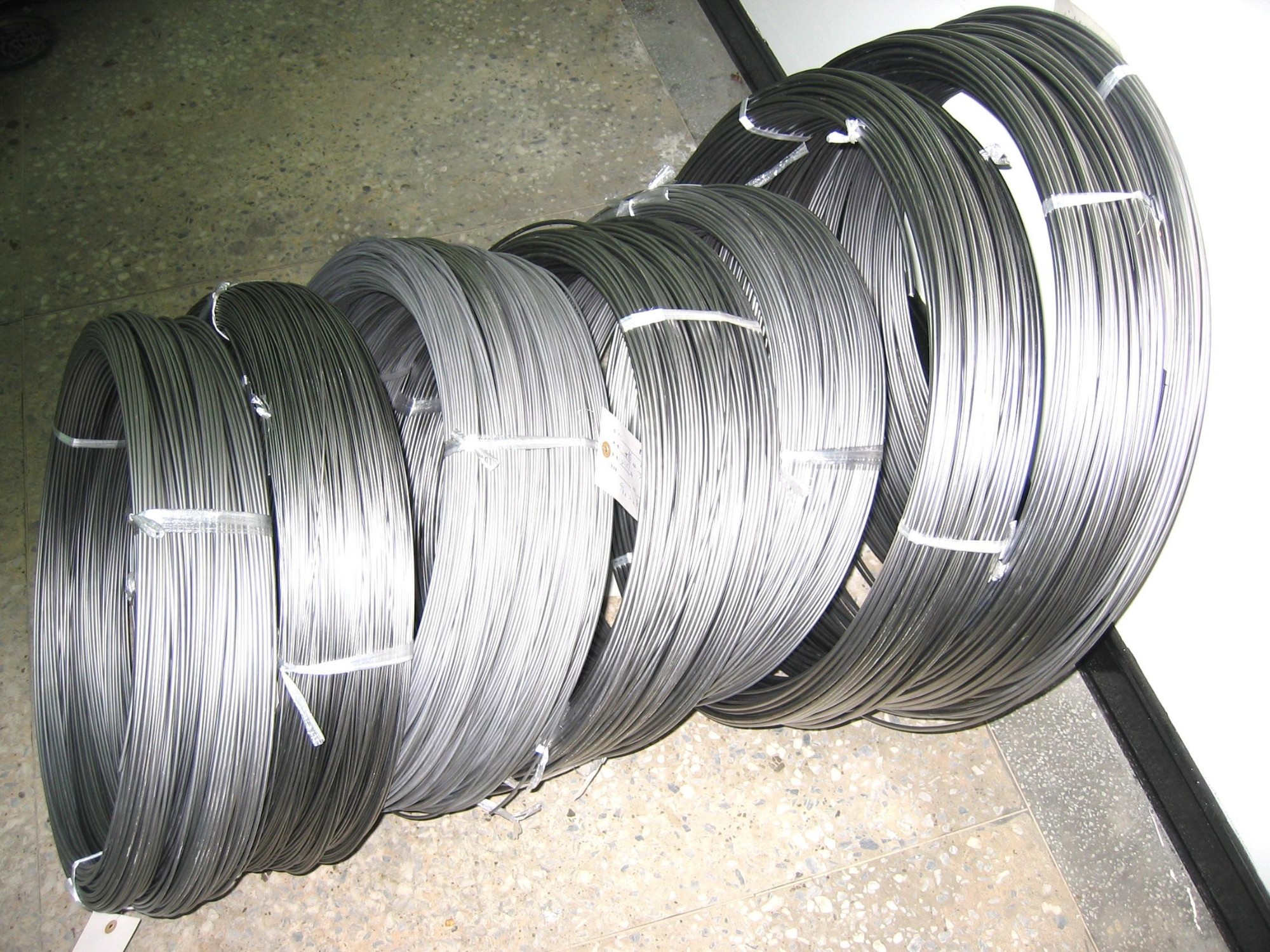 hot promotion galvanized Zinc iron wire roll price gi metal Binding wire galvanised hot dip galvanized iron wire