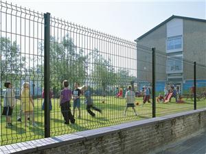 Gard cu zale din lanț galvanizat preț mic plasă de sârmă diamantată Factory Game FenceProduse de vânzare fierbinți