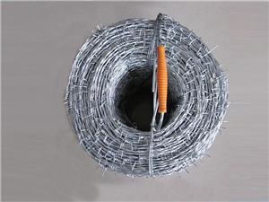 Alambre de púas para protección