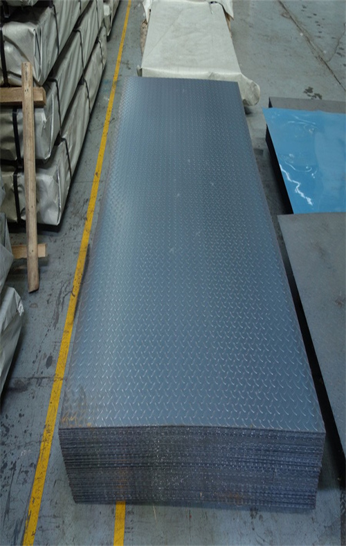 Китай Q235 горячекатаный клетчатый стальной лист / листы, производитель