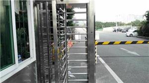 Torniquete completo da altura da porta do no. 5 do aeroporto de Shenzhen