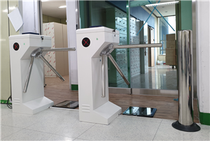 Cửa quay ba chân truy cập ESD được sử dụng cho nhà máy Hàn Quốc