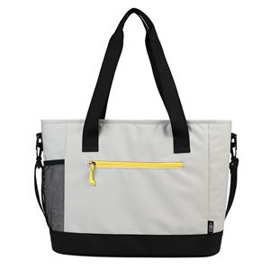 Esta bolsa térmica está hecha de materiales resistentes.