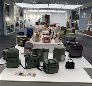 Uitbreiding en renovatie van de showroom van OBAILI Bags Factory