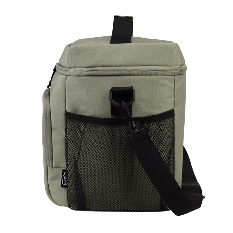 The Cooler Bag with Multiple Pockets Designed for Modern Adventures