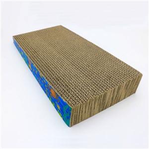 Environmental Carbord Triangle Cat Scratcher Pate Cat Products