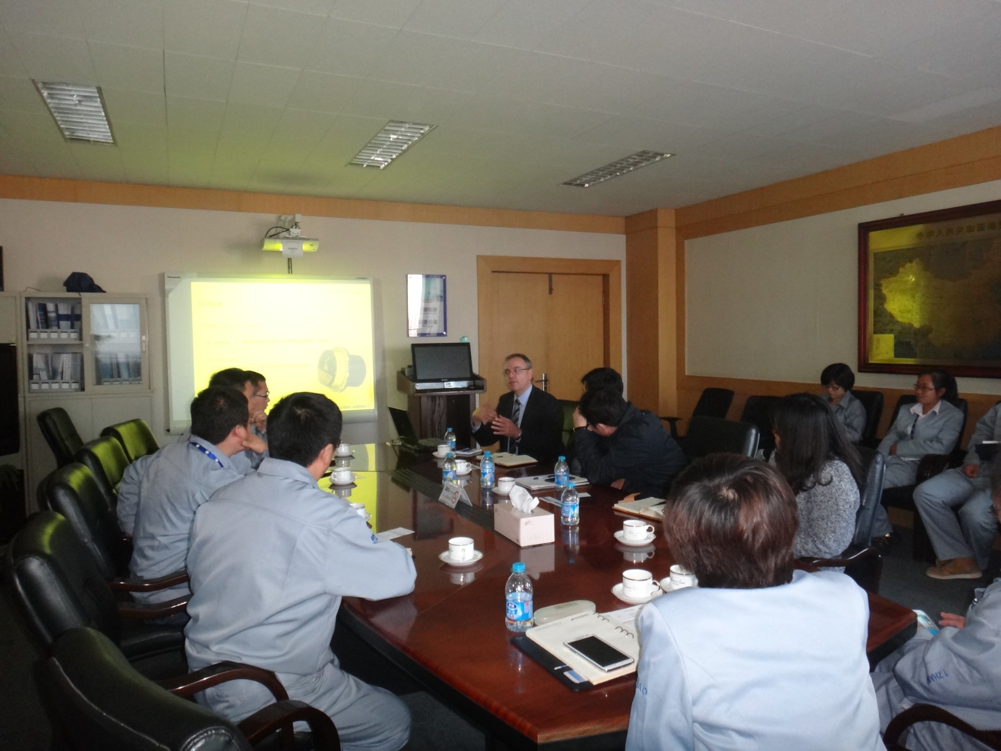 Penjagaan Mengenai Pertumbuhan pekerja