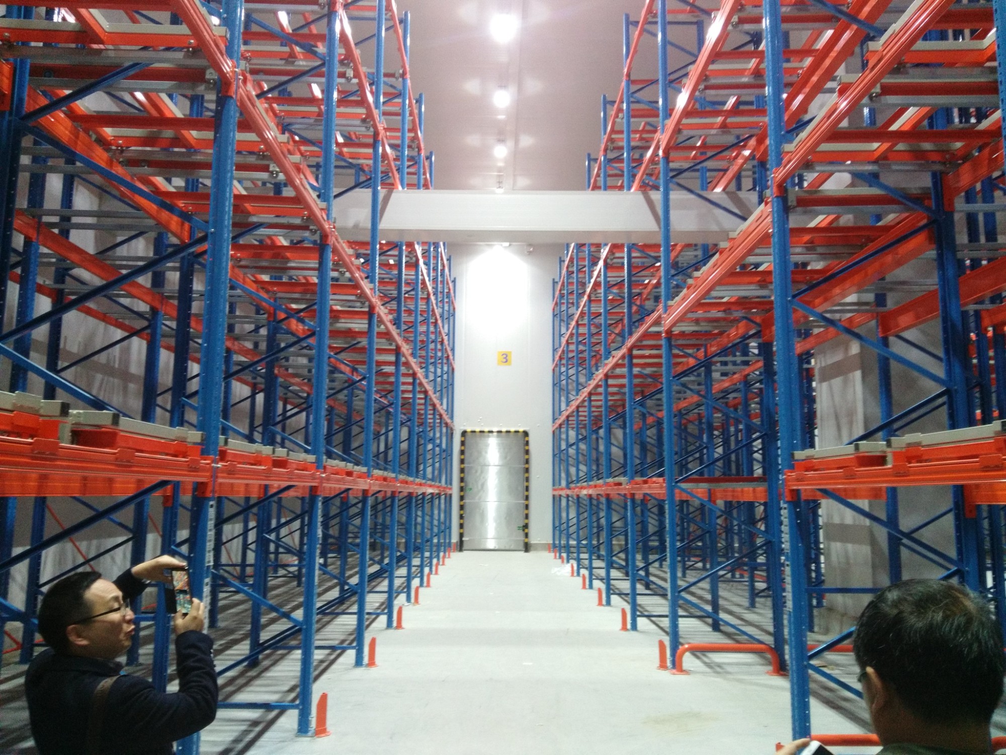 Chladírenské technické řešení pro vytápění větrání Centrální klimatizace
