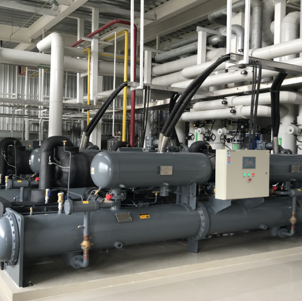 Chladírna pro mlékárny, jogurty a továrnu na probiotické nápoje v Indonésii