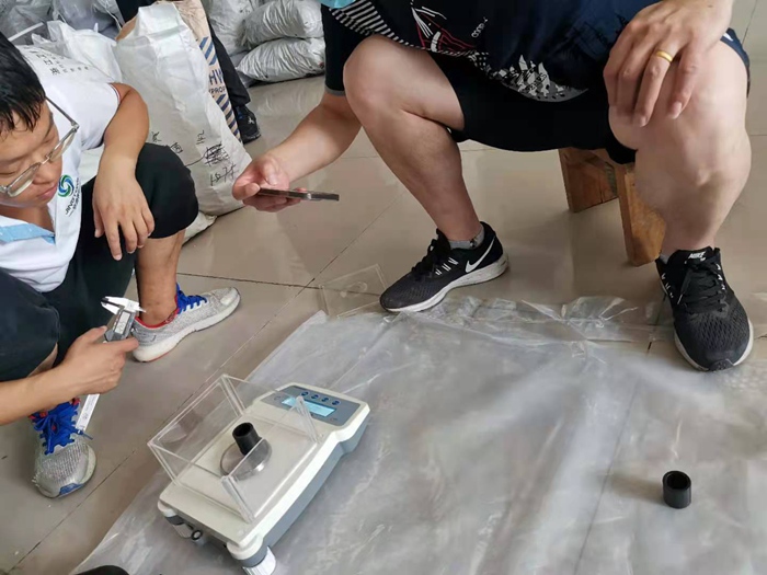 Inspection du client pour les raccords de tuyauterie en PE