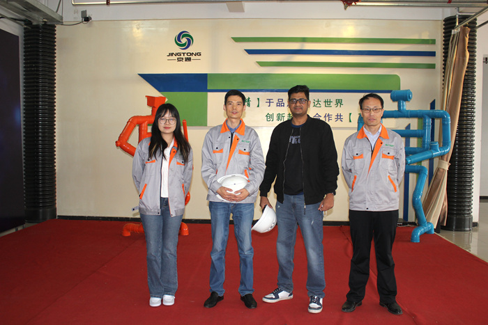 Inspección de fábrica de tuberías de HDPE