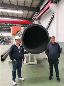 Clients philippins en visite chez Jingtong pour des tuyaux en plastique