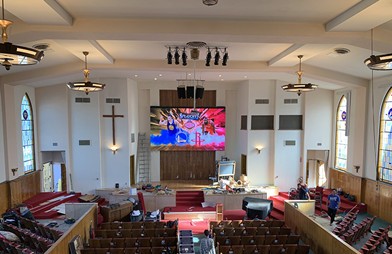 STR2.9 indoor LED video wall for church in Los Angeles