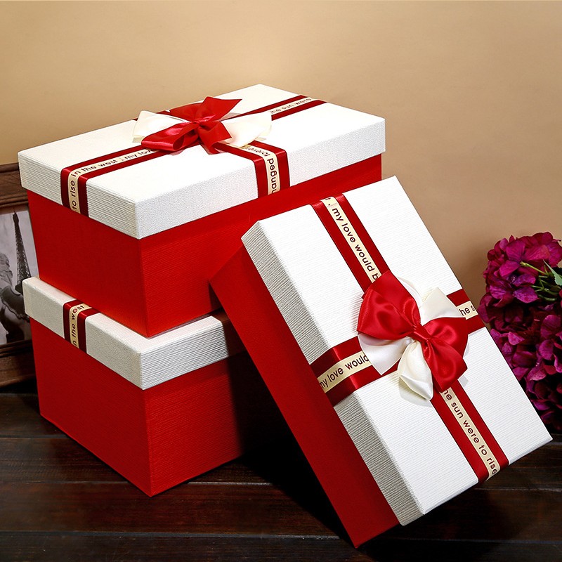 Boîte cadeau de luxe personnalisée rouge mat du fabricant d'usine