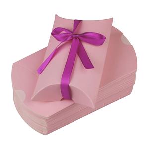 Красива хартиена кутия за възглавница в розов цвят за подарък
