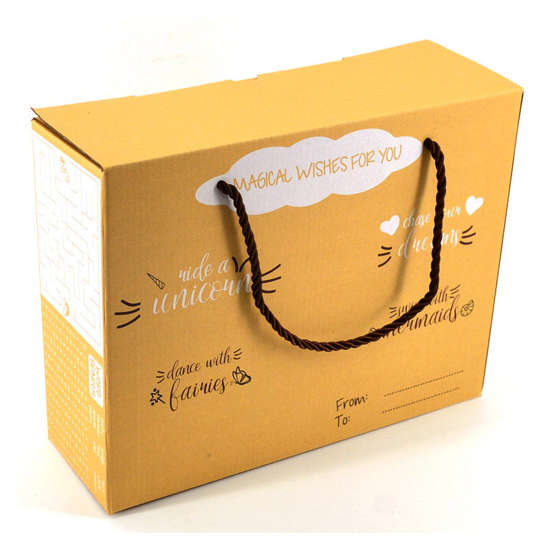 Corrugated box gift packaging with handle