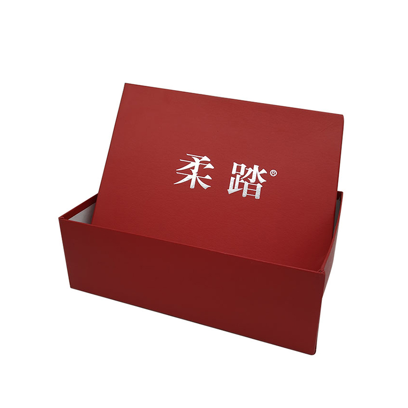 नया आगमन लाल रंग अनुकूलित आकार कठोर कार्डबोर्ड मेलर पेपर जूते पैकेजिंग