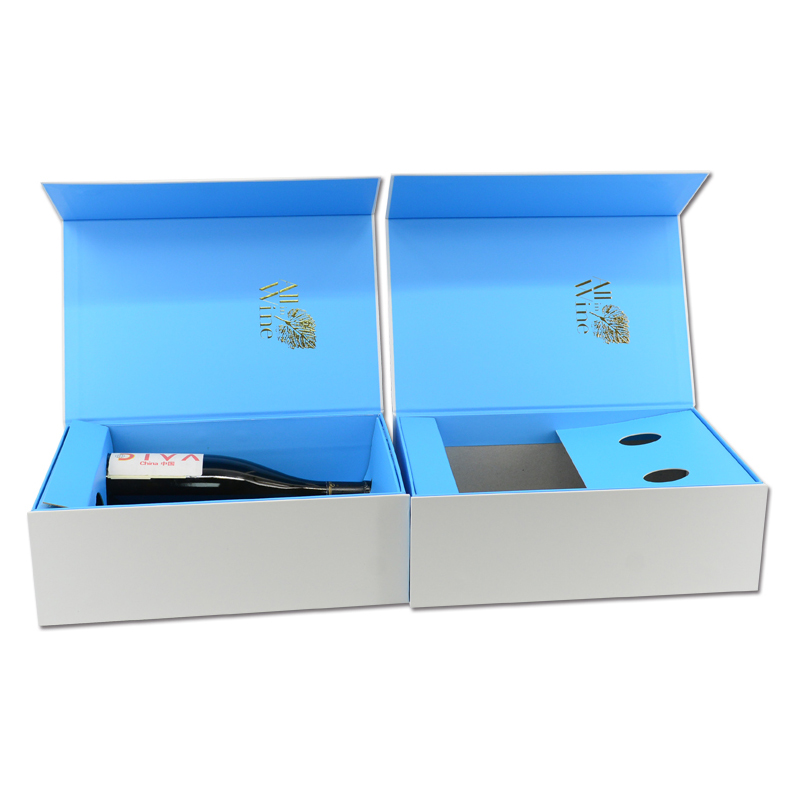 Magnetic gift box for wine bottle packaging with insert