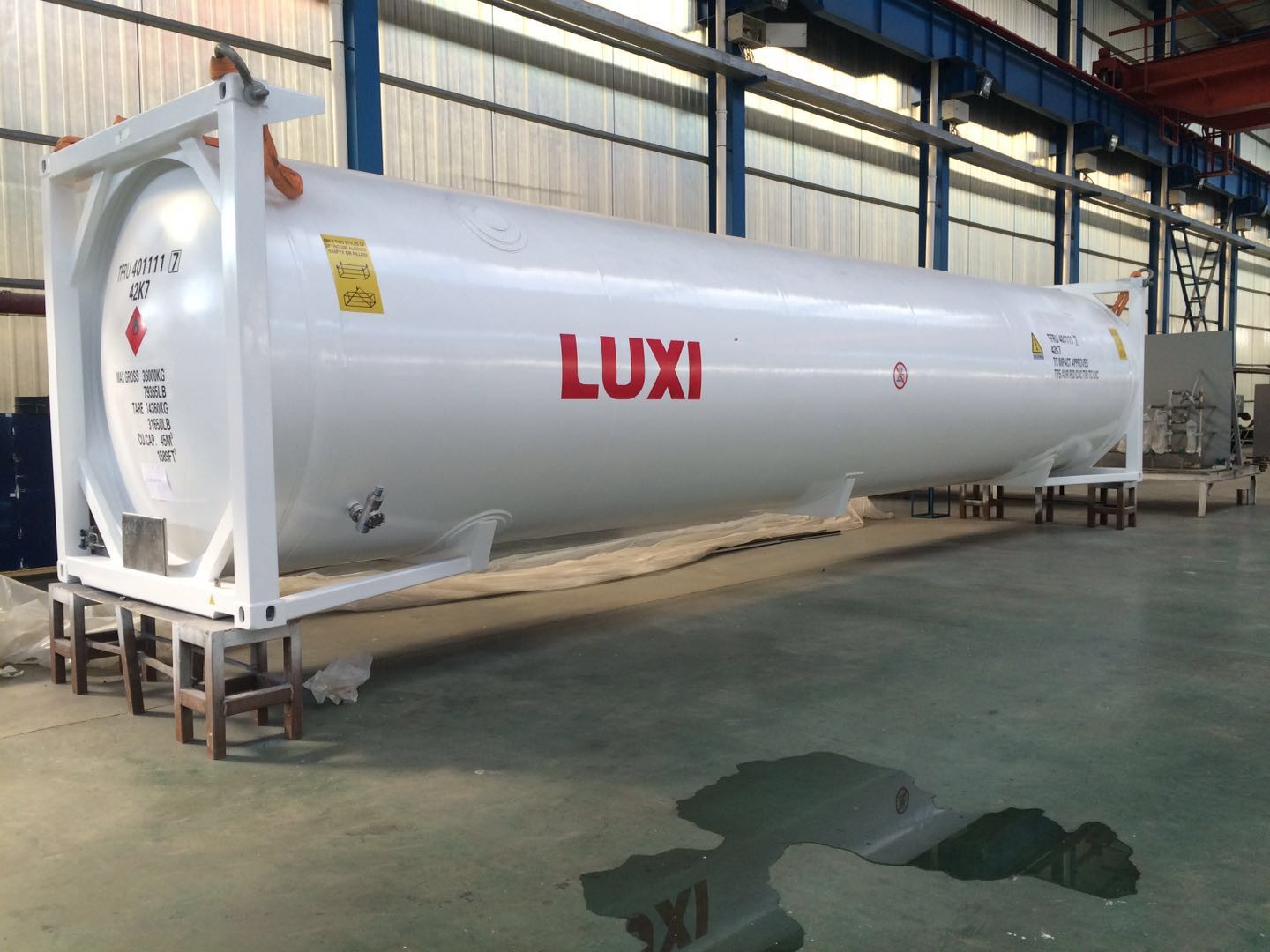 Supply ADR Certified LNG 20FT ISO Container,Produce T75 LNG storage tank container Price