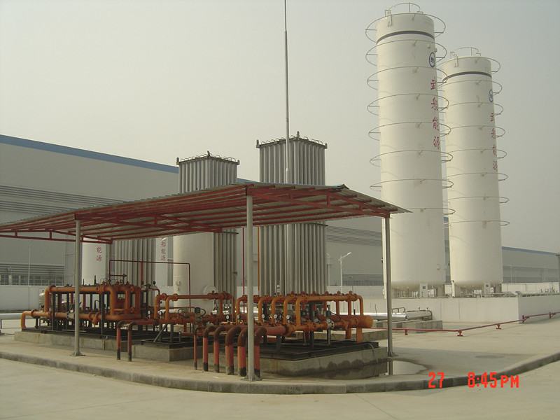 LNG evaporator