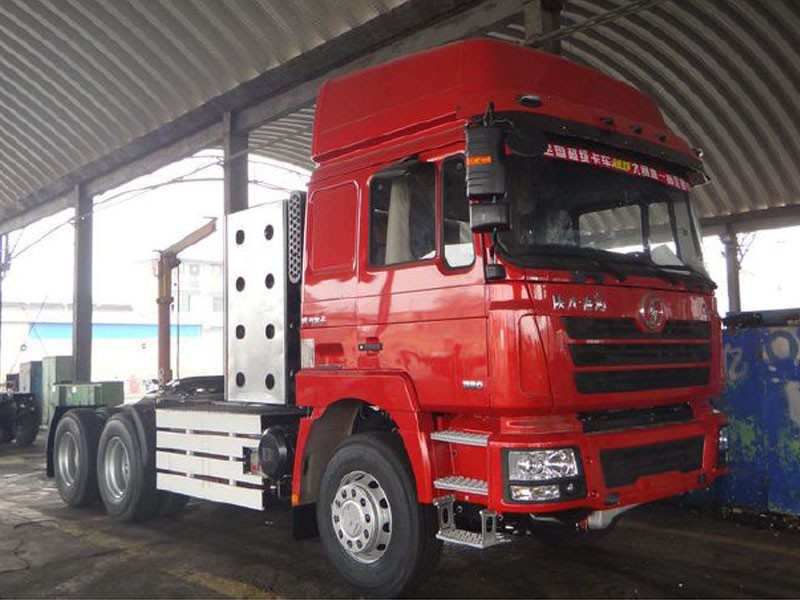 Tractor CNG 430 HP con gas combustible Weichai motor