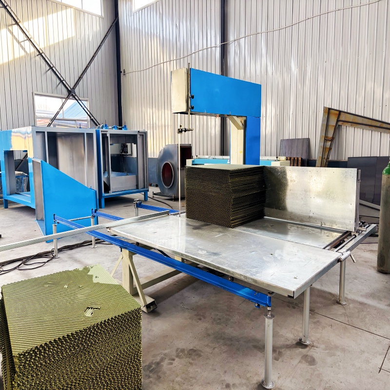 Fully Automatic 7090 Cooling Pad Production Line for Poultry House High Efficiency