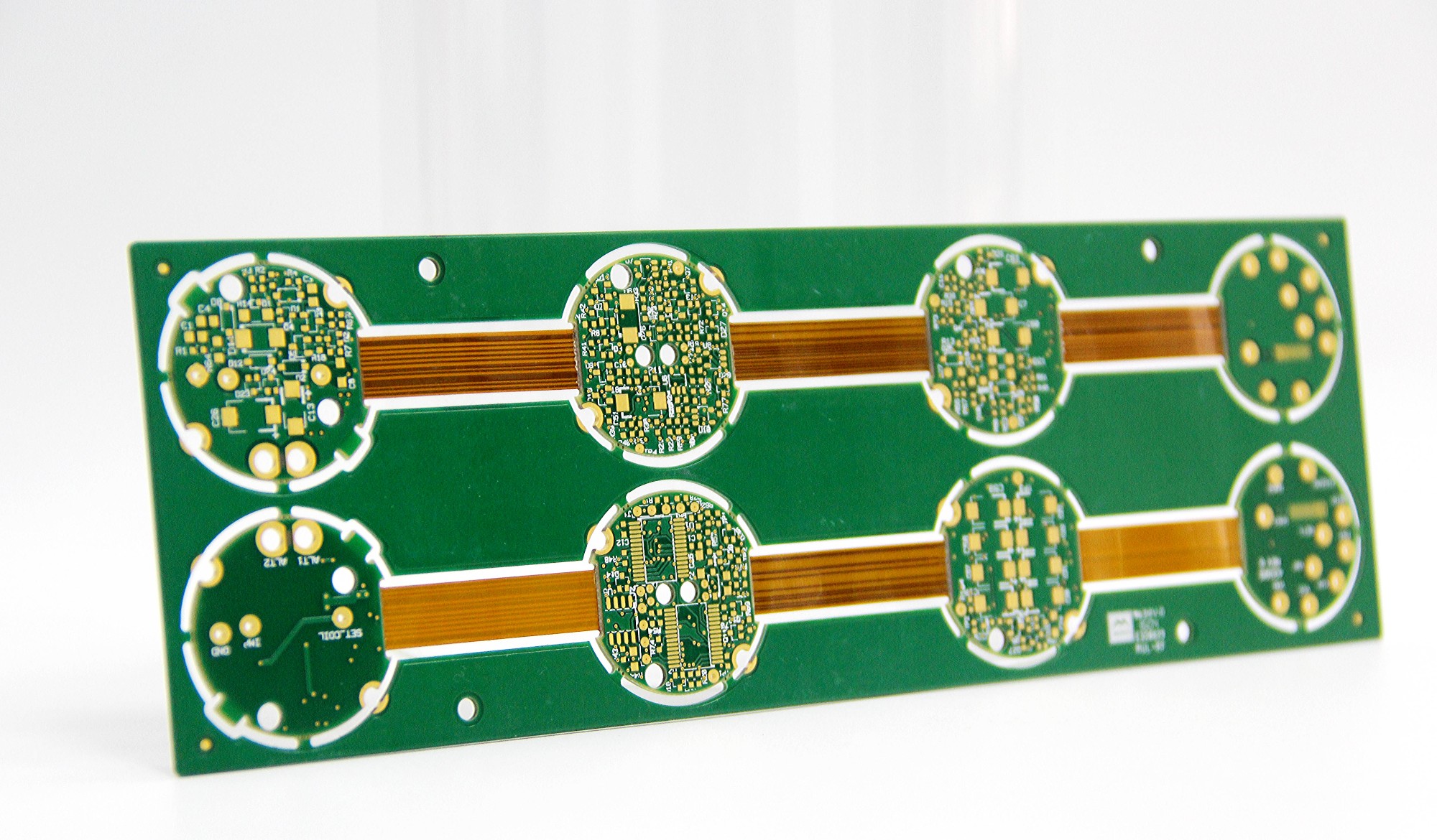 Pcb With Fine Track