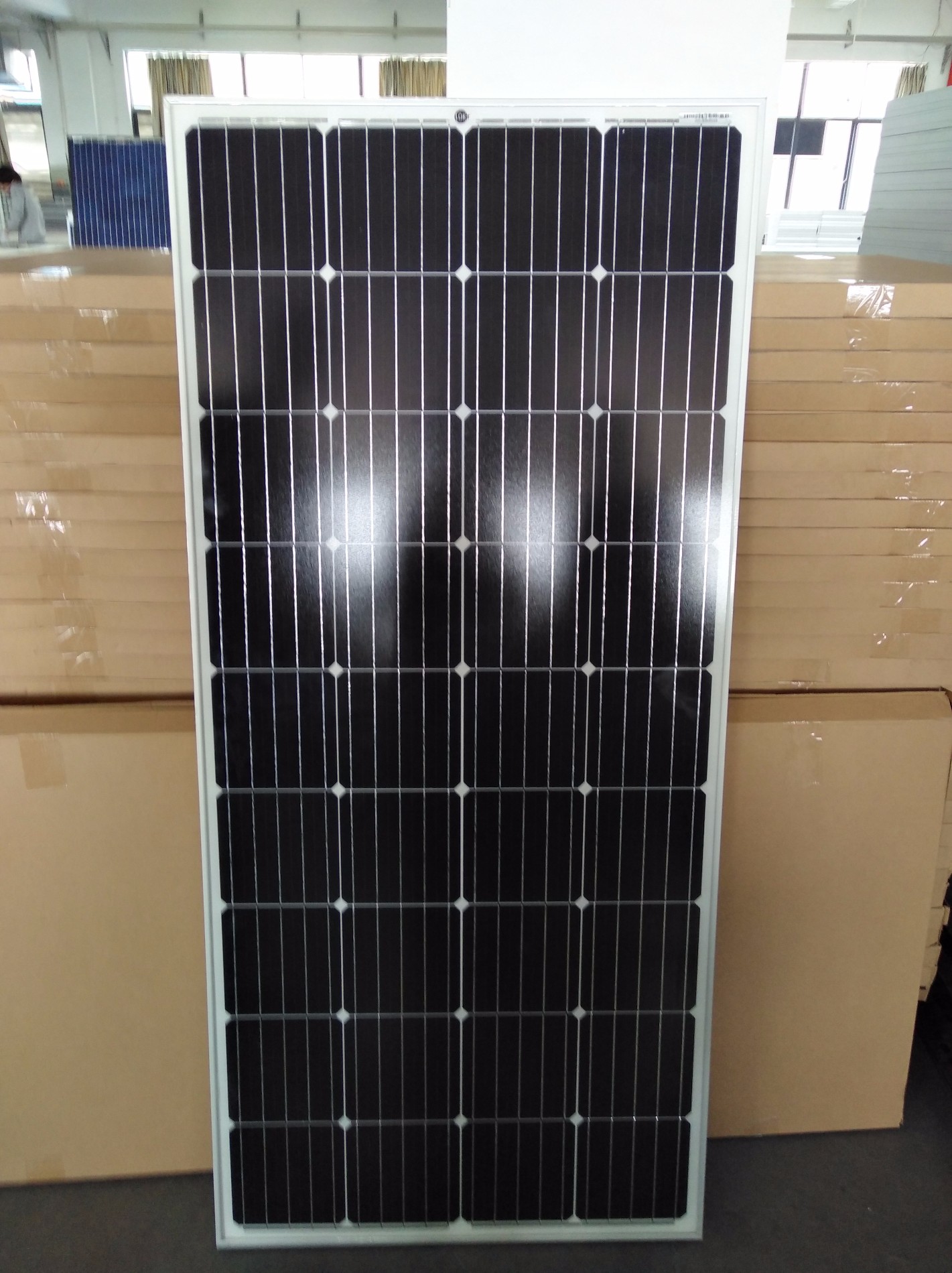 Satış Tek Solar Fotovoltaik Panel 150W, Güneş pilleri ve panelleri satın alın