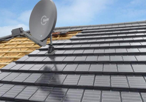 Verre solaire d'un panneau photovoltaïque installé sur un toit en Allemagne