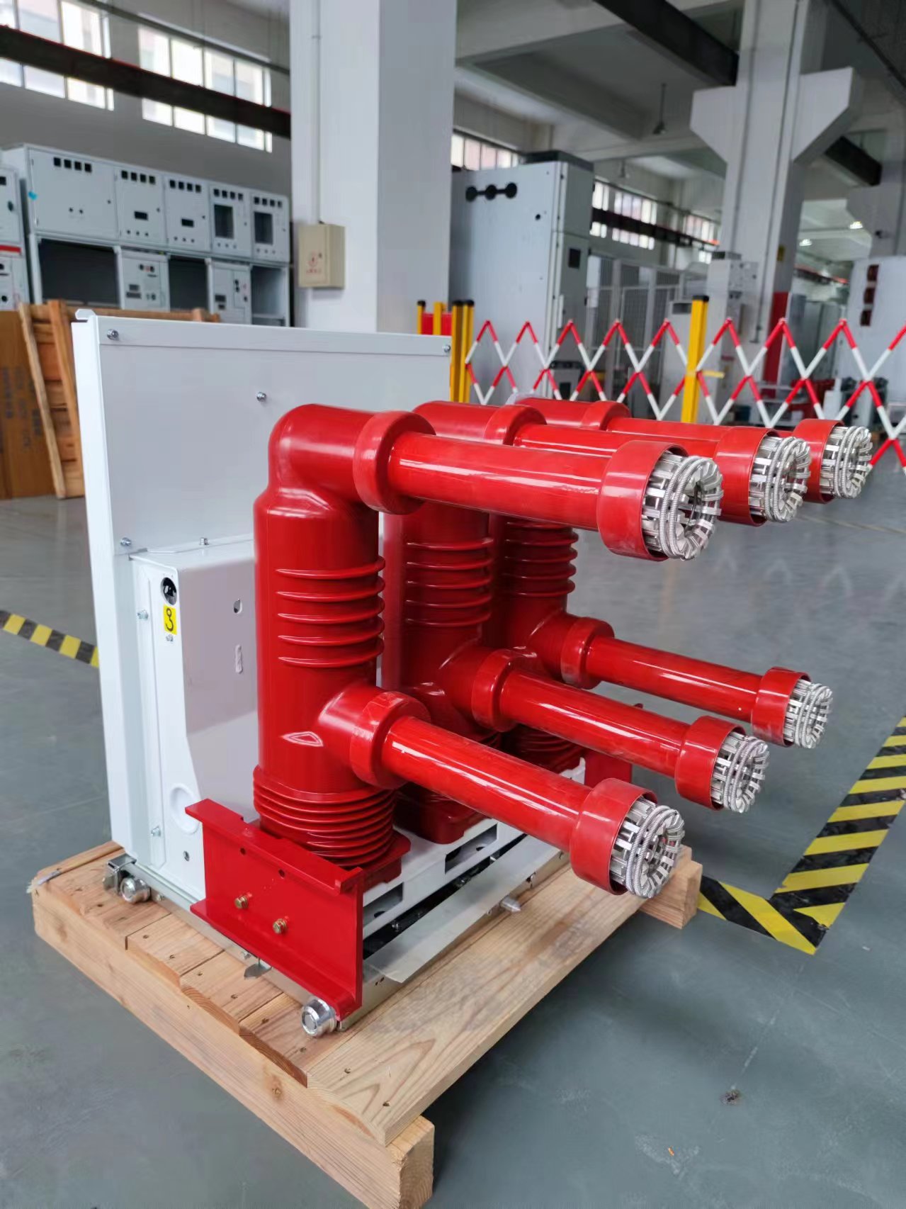 high voltage vacuum circuit breaker