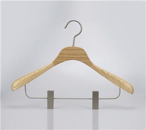 Деревянная переносная вешалка для верхней одежды Deluxe с зажимами