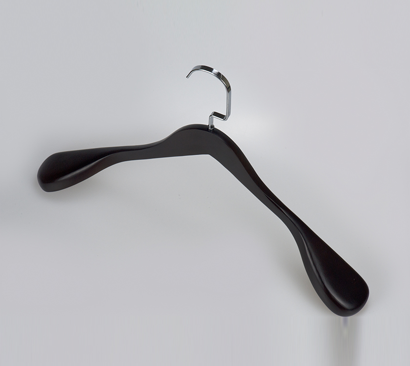 wide shoulder clothes hanger