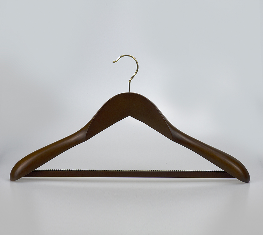 wide shoulder coat hangers