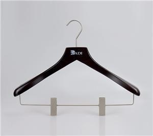 Wide Shoulder Black Coat Hangers With Clips
