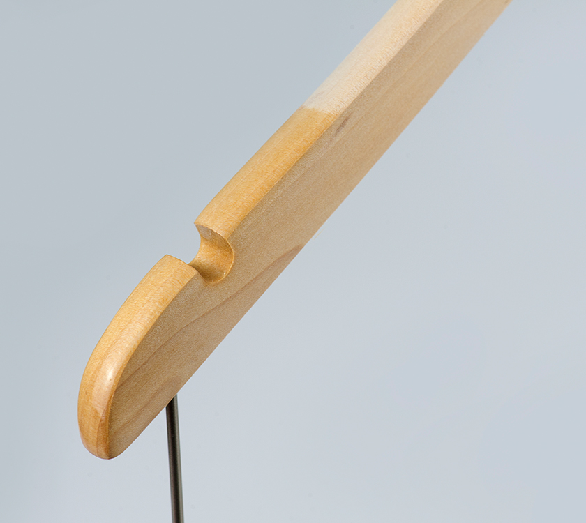 hanger wood anti slip
