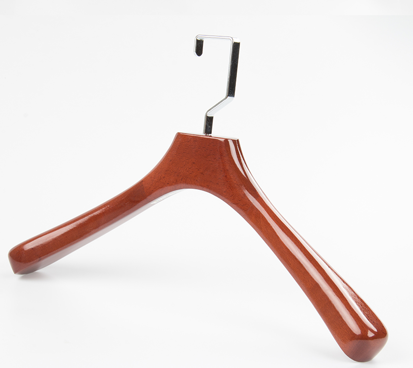 luxury wood hanger