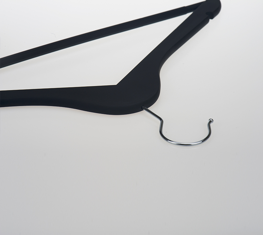 black plastic hangers