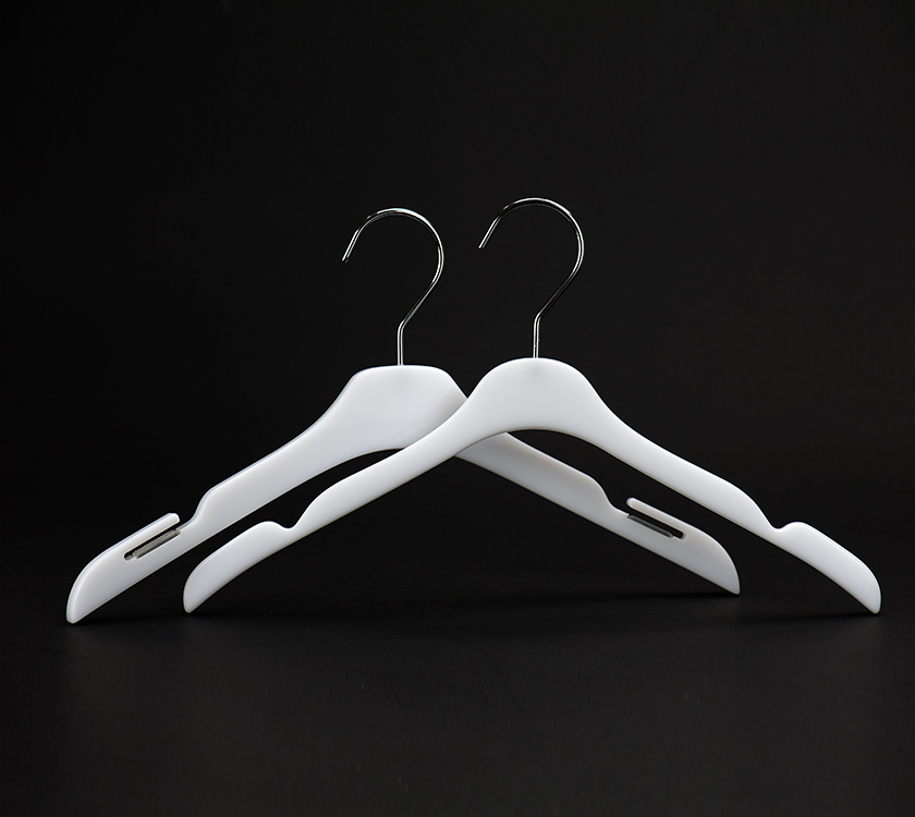 COAT HANGER