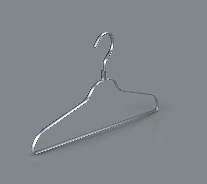 laundry wire hanger