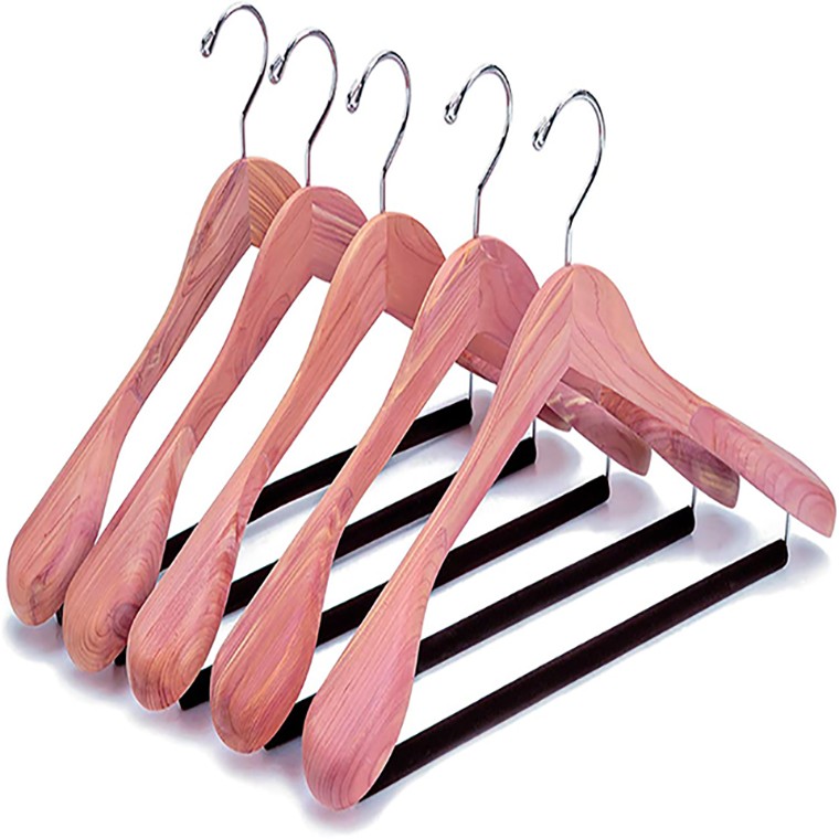 luxury Cedar Coat Hanger With Flocking Non Slip Bar