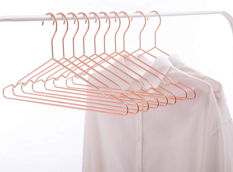 metal hanger with notches