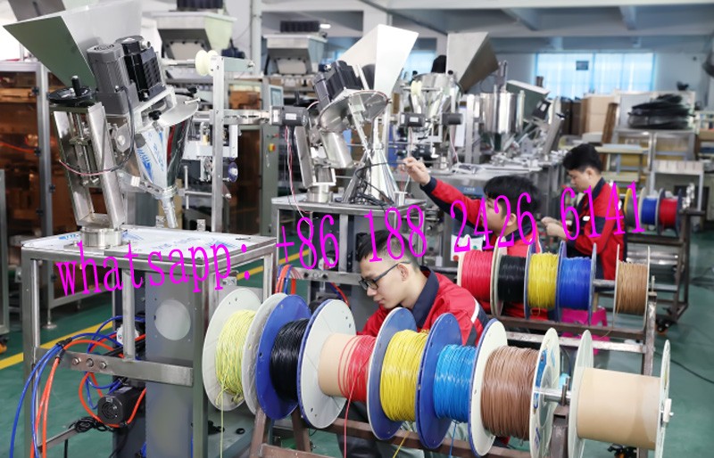 Automatic sachet hair moisturizer packing machine