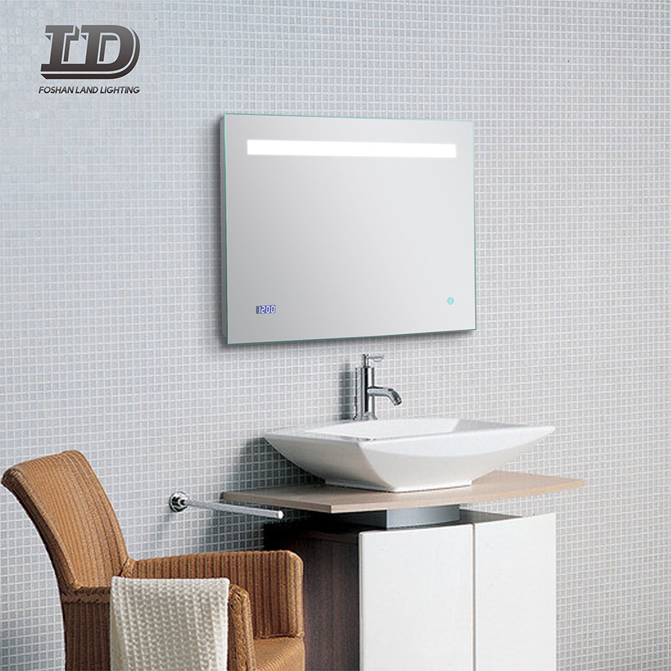 Specchio da bagno rettangolare con luce led con dispositivo antiappannante