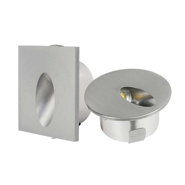 O użyciu świateł stopni schodowych