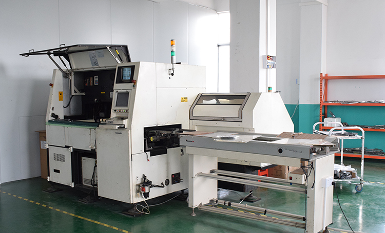 Компания Фошань Земля Осветительные приборы Ко., ООО.