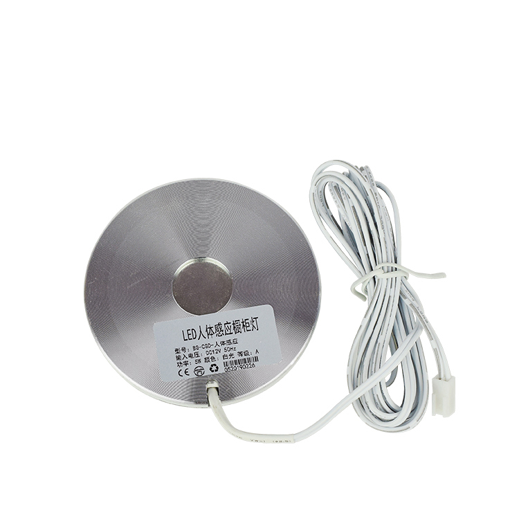 Luz LED portátil para gabinete con sensor de movimiento