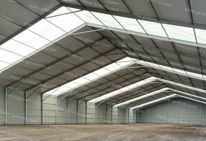 La tôle d'acier de couleur ajoute la tente de stockage de porte de volet roulant