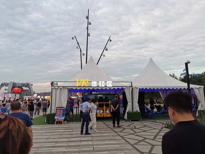 Tente pagode pour l'affichage des marchandises